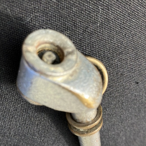 ANTIQUE TIRE GAUGE  SHRADER & SON SERVICE TIRE GAUGE - Picture 12 of 17